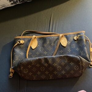 Louis Vuitton Neverful small size